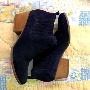 Crown Vintage Navy Suede Ankle Boot 8.5